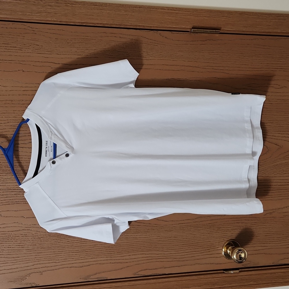 👕 NWOT ● Kenneth Cole New York ● Tee Size Mens Medium